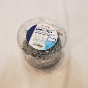 Paper Clips Assorted 1000 Count 750 Standard and 250 giant