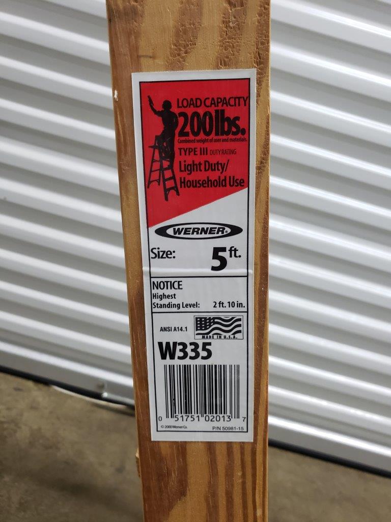 Werner Wooden Ladder 5 Foot Model W335 200 lbs capacity - Image 8