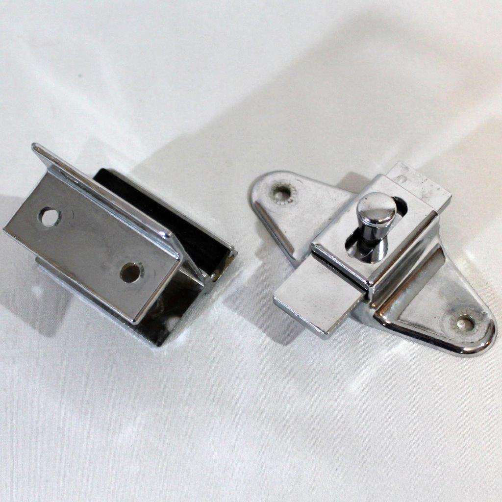 Sentry Supply 656-6950 Door Latch Set, 1-1/4 inch, Pilaster, Zamak, Chrome, Inswing, Square, Kit - Image 6